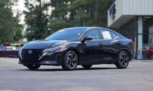 Used 2024  Nissan Sentra SV CVT at Auto Direct near Zebulon&comma; NC