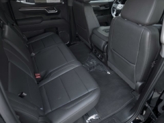 Used 2025  GMC Sierra 1500 2WD Crew Cab 147" SLT at Auto Direct near Zebulon&comma; NC