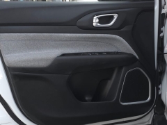 Used 2024  Jeep Compass Latitude 4x4 at Auto Direct near Zebulon&comma; NC