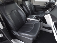 Used 2024  Chrysler Pacifica Touring L FWD at Auto Direct near Zebulon, NC