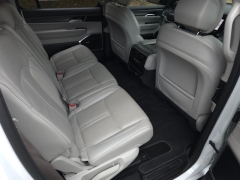 Used 2024  Jeep Wagoneer Series II 4x2 at Auto Direct near Zebulon&comma; NC