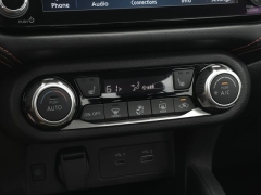 Used 2025  Nissan Versa SR CVT at Auto Direct near Zebulon&comma; NC