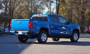 Used 2022  Chevrolet Colorado 4WD Crew Cab 128" LT at Auto Direct near Zebulon&comma; NC