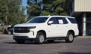 Used 2024  Chevrolet Tahoe 4WD 4dr LT at Auto Direct near Zebulon&comma; NC