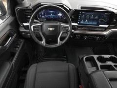 Used 2025  Chevrolet Silverado 1500 2WD Crew Cab 147" LT at Auto Direct near Zebulon&comma; NC