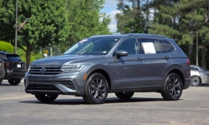 Used 2024  Volkswagen Tiguan 2&period;0T SE 4MOTION at Auto Direct near Zebulon&comma; NC