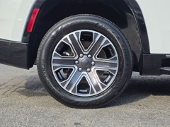 Used 2024  Jeep Wagoneer Series II 4x2 at Auto Direct near Zebulon&comma; NC