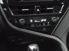 Used 2024  Toyota Camry SE Auto at Auto Direct near Zebulon&comma; NC