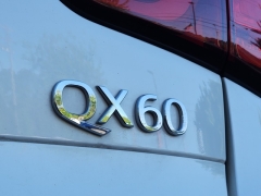 Used 2019 INFINITI QX60 4d SUV AWD LUXE (2019.5) at Auto Direct near Zebulon, NC