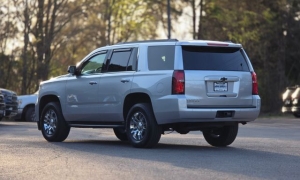 Used 2017  Chevrolet Tahoe 4d SUV 4WD LT at Auto Direct near Zebulon&comma; NC