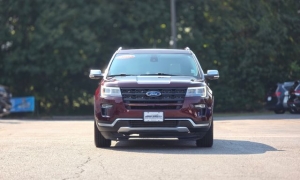 Used 2018  Ford Explorer 4d SUV 4WD Platinum at Auto Direct near Zebulon&comma; NC