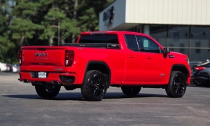 Used 2021  GMC Sierra 1500 4WD Double Cab 147" Elevation w&sol;3SB at Auto Direct near Zebulon&comma; NC