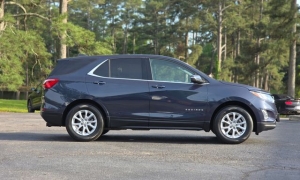 Used 2019  Chevrolet Equinox 4d SUV FWD LT w&sol;1LT at Auto Direct near Zebulon&comma; NC