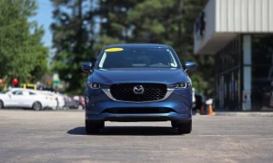 Used 2024  Mazda CX-5 2&period;5 S Select Package AWD at Auto Direct near Zebulon&comma; NC
