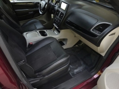 Used 2020  Dodge Grand Caravan 4d Wagon SXT at Auto Direct near Zebulon&comma; NC