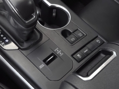 Used 2022  Toyota Highlander XLE FWD at Auto Direct near Zebulon, NC