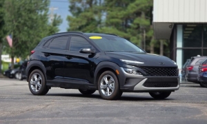 Used 2023  Hyundai Kona SEL Auto FWD at Auto Direct near Zebulon&comma; NC