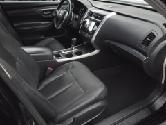 Used 2013  Nissan Altima 4d Sedan SL 3&period;5L at Auto Direct near Zebulon&comma; NC