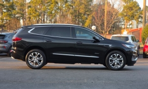 Used 2021  Buick Enclave FWD 4dr Avenir at Auto Direct near Zebulon&comma; NC