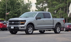 Used 2025  Ford F-150 4WD XLT SuperCrew 5&period;5' Box at Auto Direct near Zebulon&comma; NC