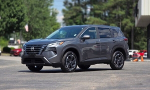 Used 2025  Nissan Rogue AWD SV at Auto Direct near Zebulon&comma; NC