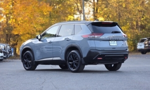 Used 2023  Nissan Rogue FWD SV at Auto Direct near Zebulon, NC