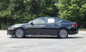 Used 2023 Nissan Altima 2.5 SV Sedan at Auto Direct near Zebulon, NC