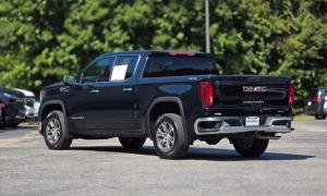 Used 2025  GMC Sierra 1500 4WD Crew Cab 147" SLT at Auto Direct near Zebulon&comma; NC