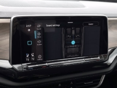 Used 2025  Volkswagen Atlas 2&period;0T SE w&sol;Technology FWD at Auto Direct near Zebulon&comma; NC