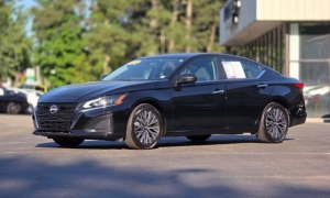 Used 2025  Nissan Altima SV FWD at Auto Direct near Zebulon&comma; NC