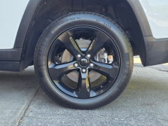 Used 2023  Jeep Grand Cherokee L Altitude 4x4 at Auto Direct near Zebulon&comma; NC