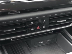 Used 2025  Volkswagen Atlas 2&period;0T SE w&sol;Technology FWD at Auto Direct near Zebulon&comma; NC