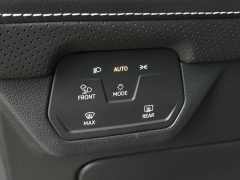 Used 2025  Volkswagen Atlas 2&period;0T SE w&sol;Technology 4MOTION at Auto Direct near Zebulon&comma; NC