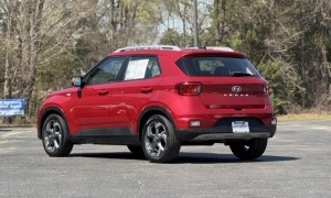 Used 2023 Hyundai Venue SEL IVT at Auto Direct near Zebulon, NC