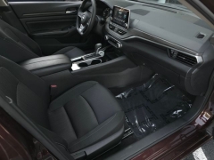 Used 2024  Nissan Altima 2&period;5 SV Sedan at Auto Direct near Zebulon&comma; NC
