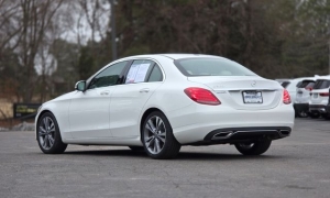 Used 2018  Mercedes-Benz C-Class 4d Sedan C300 at Auto Direct near Zebulon&comma; NC