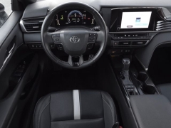 Used 2025  Toyota Camry SE at Auto Direct near Zebulon&comma; NC