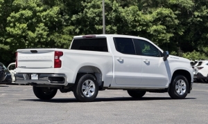 Used 2022 Chevrolet Silverado 1500 LTD 2WD Crew Cab 147" LT at Auto Direct near Zebulon, NC