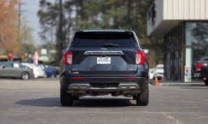 Used 2022  Ford Explorer XLT 4WD at Auto Direct near Zebulon&comma; NC