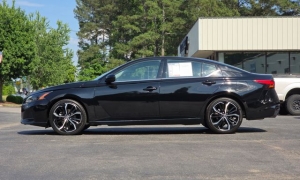 Used 2024  Nissan Altima 2&period;5 SR Sedan at Auto Direct near Zebulon&comma; NC