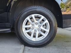 Used 2024  Chevrolet Tahoe 2WD 4dr LT at Auto Direct near Zebulon&comma; NC