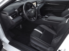 Used 2025  Toyota Camry SE at Auto Direct near Zebulon&comma; NC