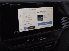 Used 2025  Toyota Camry SE at Auto Direct near Zebulon&comma; NC