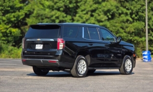Used 2024  Chevrolet Tahoe 4WD 4dr LT at Auto Direct near Zebulon&comma; NC