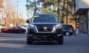 Used 2024  Nissan Pathfinder SV 2WD at Auto Direct near Zebulon&comma; NC