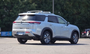 Used 2023  Nissan Pathfinder SL 4WD at Auto Direct near Zebulon&comma; NC
