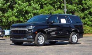 Used 2024  Chevrolet Tahoe 2WD 4dr LT at Auto Direct near Zebulon&comma; NC