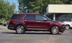 Used 2018  Ford Explorer 4d SUV 4WD Platinum at Auto Direct near Zebulon&comma; NC