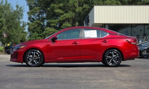 Used 2025  Nissan Sentra SV CVT at Auto Direct near Zebulon&comma; NC