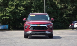 Used 2025  Chevrolet Trailblazer FWD 4dr LT at Auto Direct near Zebulon&comma; NC